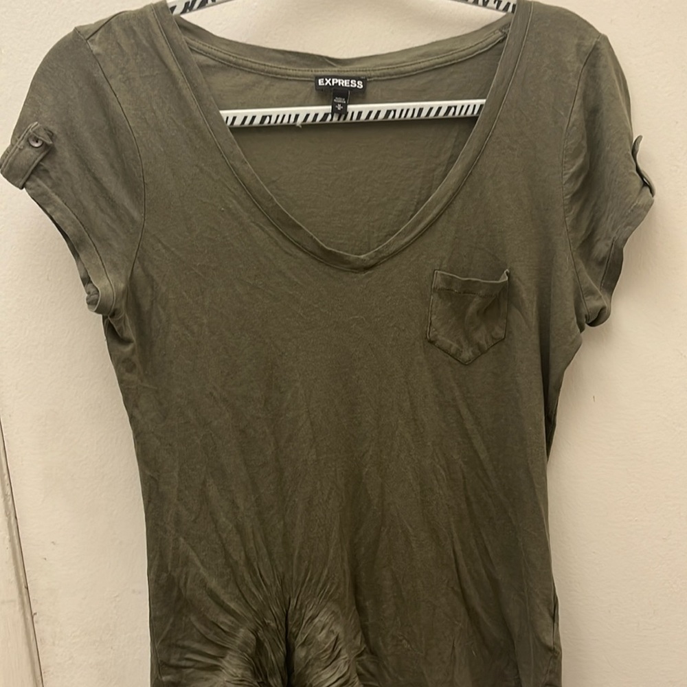 Express Olive colored t shirt - Picture 5 of 16